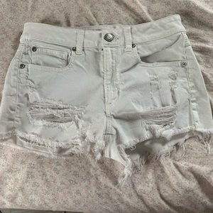 american eagle white jean shorts